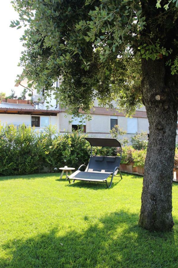 Love & Fama Hotel Sabaudia Kültér fotó